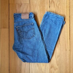 Vintage Levi's 501s Straight Jeans Size: W33 L30
